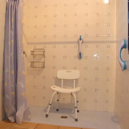 Can Casadella Pensión *